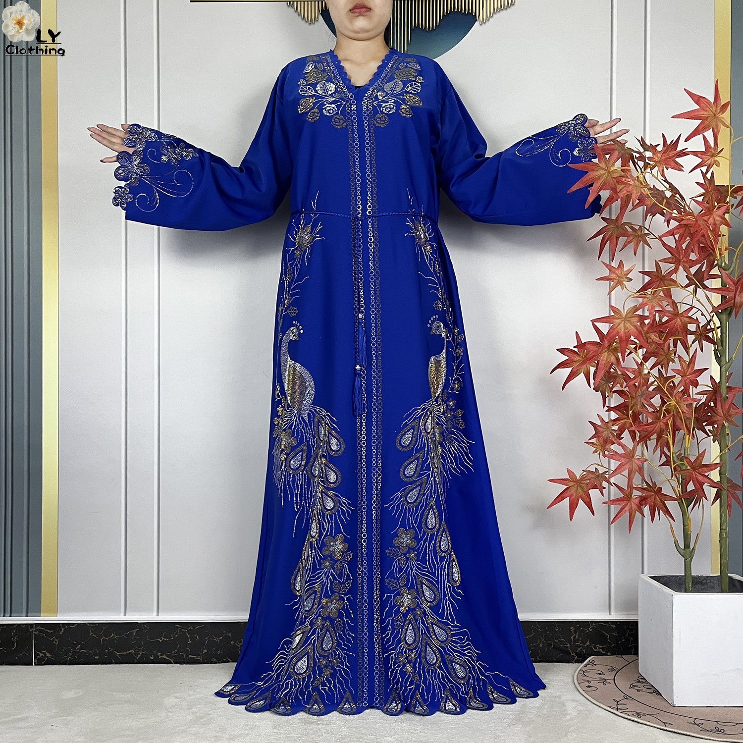 Nouvelle robe musulmane pour femmes de style Dubaï, élégante robe arabe pour femme, hijab à manches longues en mousseline de soie, abaya ornée de diamants, vêtements islamiques turcs
