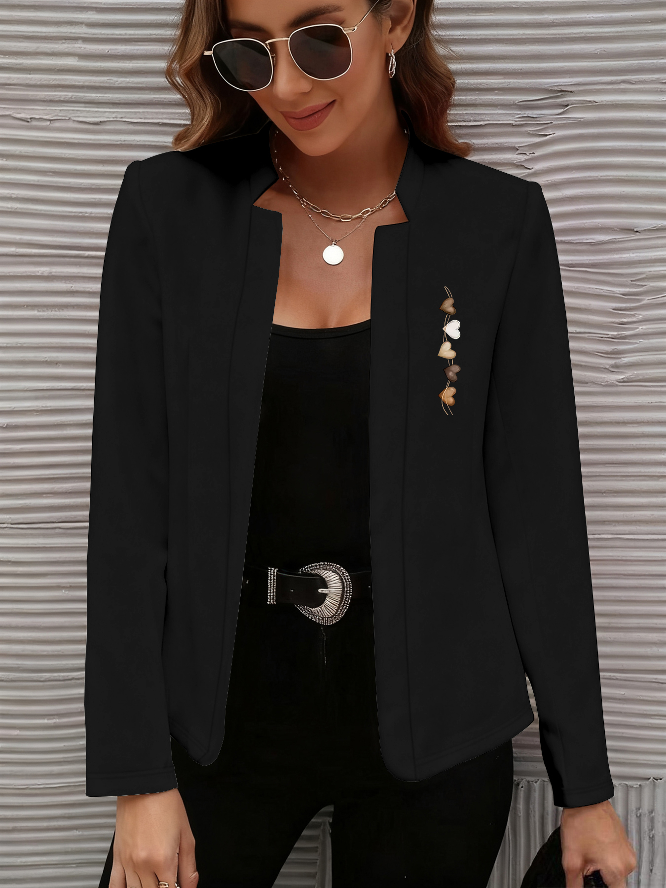 Veste décontractée de style européen et américain pour le printemps et l'automne, un article de mode indispensable. Veste cardigan pour femmes, blazer élégant pour femmes, cardigan slim-fit pour femmes, design à manches longues, adapté au printemps et à l'automne, lavable en machine, vêtement décontracté pour femmes.