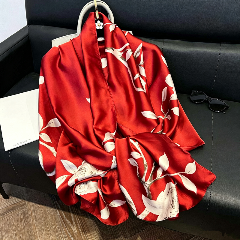 Écharpes de protection solaire pour couple, style mode, châles d'hiver pour femmes, écharpes en cachemire de luxe, pour cadeau, nouveau modèle 180x90CM, hijab en soie chaude