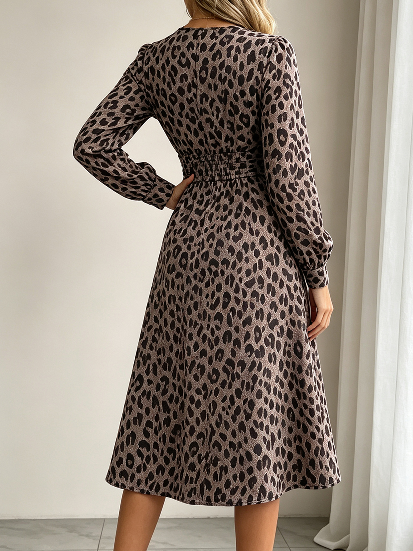 Robe midi à imprimé léopard pour femme, manches longues, col en V, élégante, polyvalente, tissée, toutes saisons, pour le travail, les fêtes