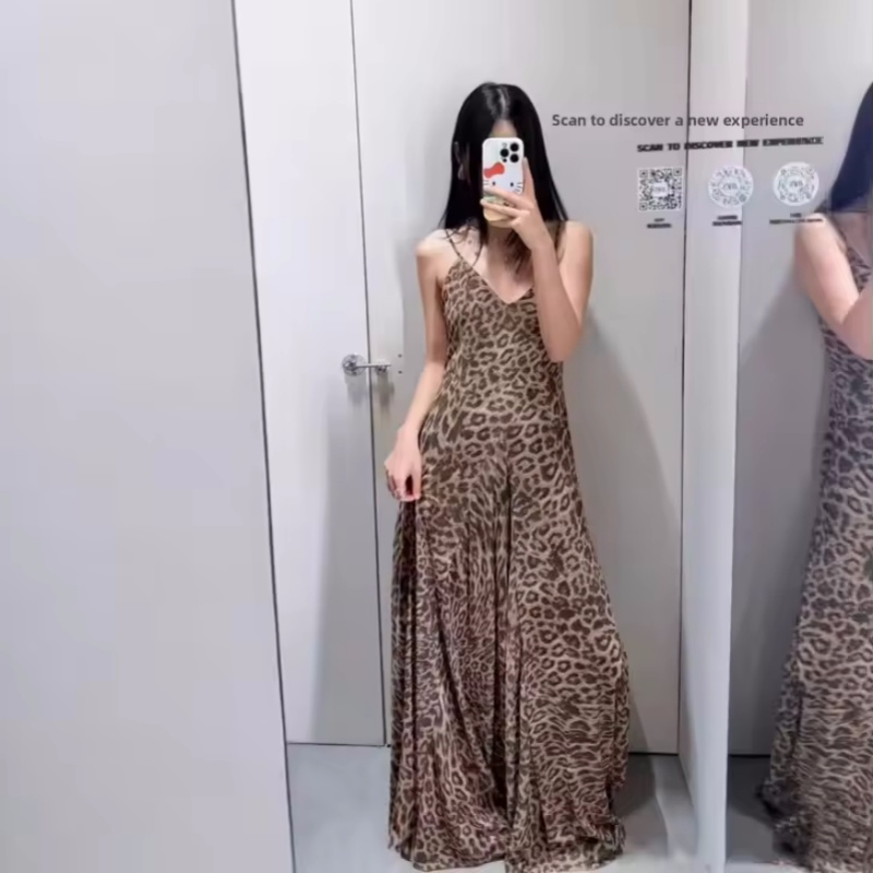 Nouvelle Robe Femme 2026 en Satin et Maille à Imprimé Animal – Tendance, Polyvalente, Élégante et Gracieuse, Idéale pour une Ambiance Décontractée de Vacances