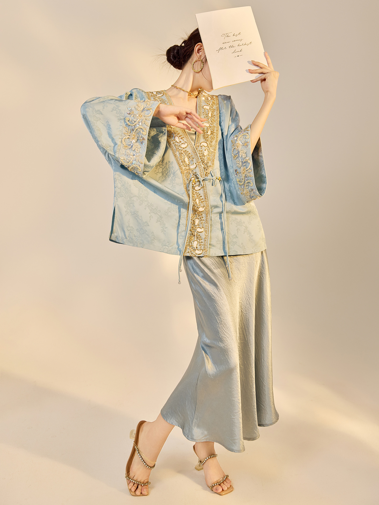 Nouvelle veste de style chinois brodée de perles, faite à la main, avec boucle, haut de gamme, mode, luxe, jacquard