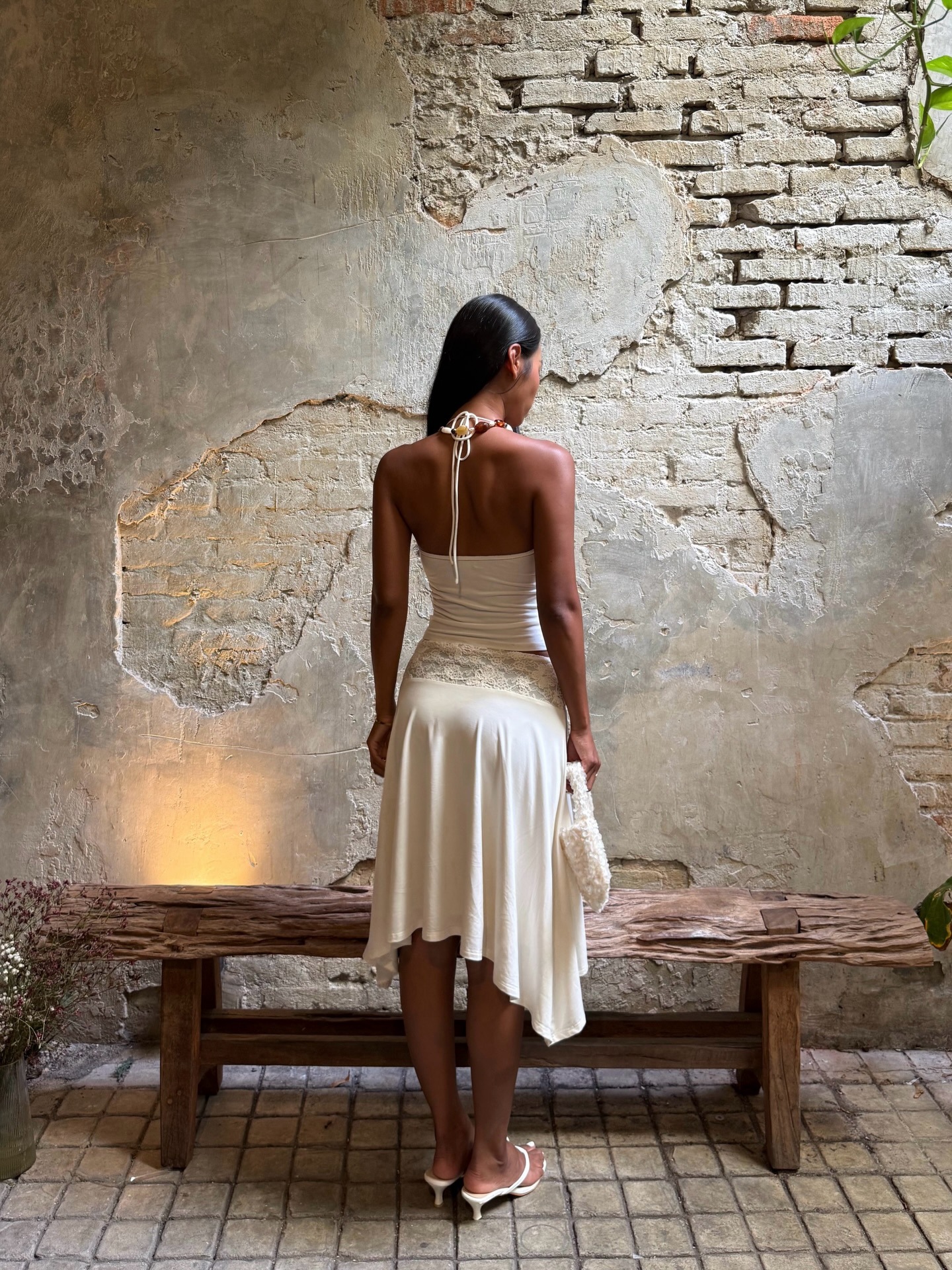 Ensemble 2 pièces sexy pour femme : Robe bustier et jupe asymétrique unie, froncée, chic, avec patchwork de dentelle, idéale pour la plage ou les soirées.