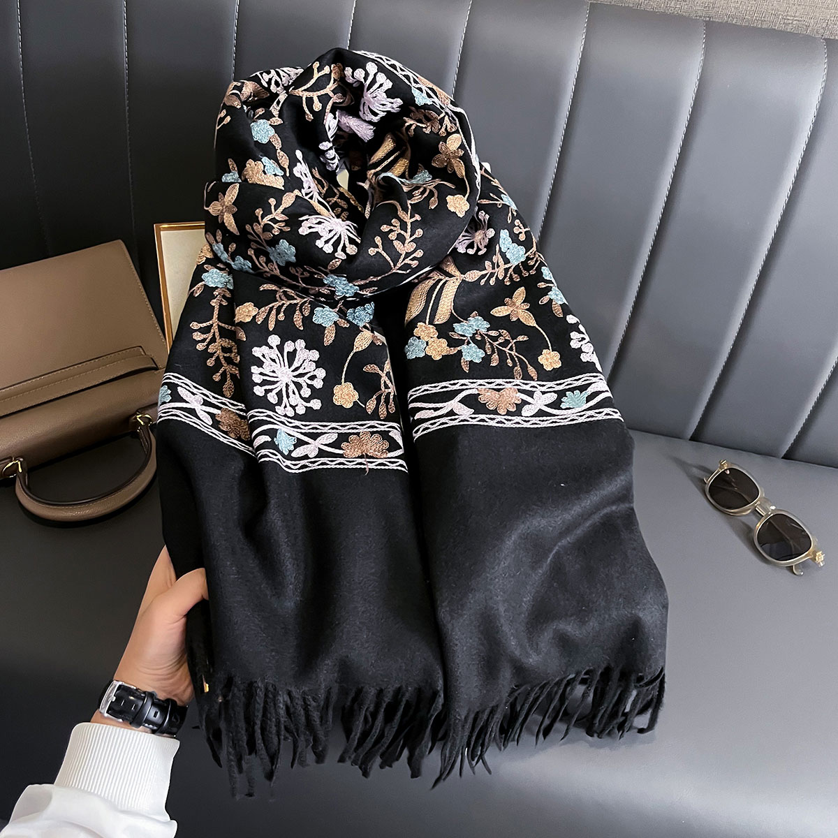 Écharpe chaude en cachemire pour femmes, couverture Pashmina brodée, châle épais, foulard à la mode, Bufanda, Poncho, nouvelle collection hiver