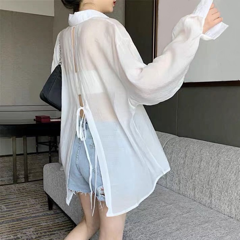 Femmes mode coréenne dos fendu à lacets chemises été mince à manches longues crème solaire chemise femmes décontracté ample vacances plage Blouse