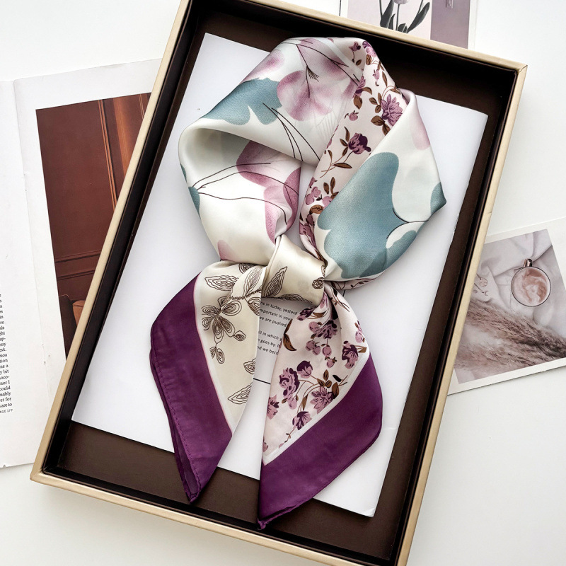 Écharpe carrée tendance en satin doux imitation soie pour femme, foulard de luxe, bandana, hijab, châle élégant pour la plage