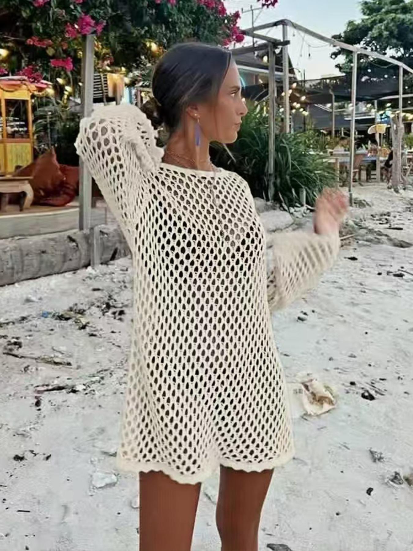 Robe de plage style bikini ajourée, col rond, tricot à manches longues, décontractée, design uni ajusté, parfaite pour les vacances d'été