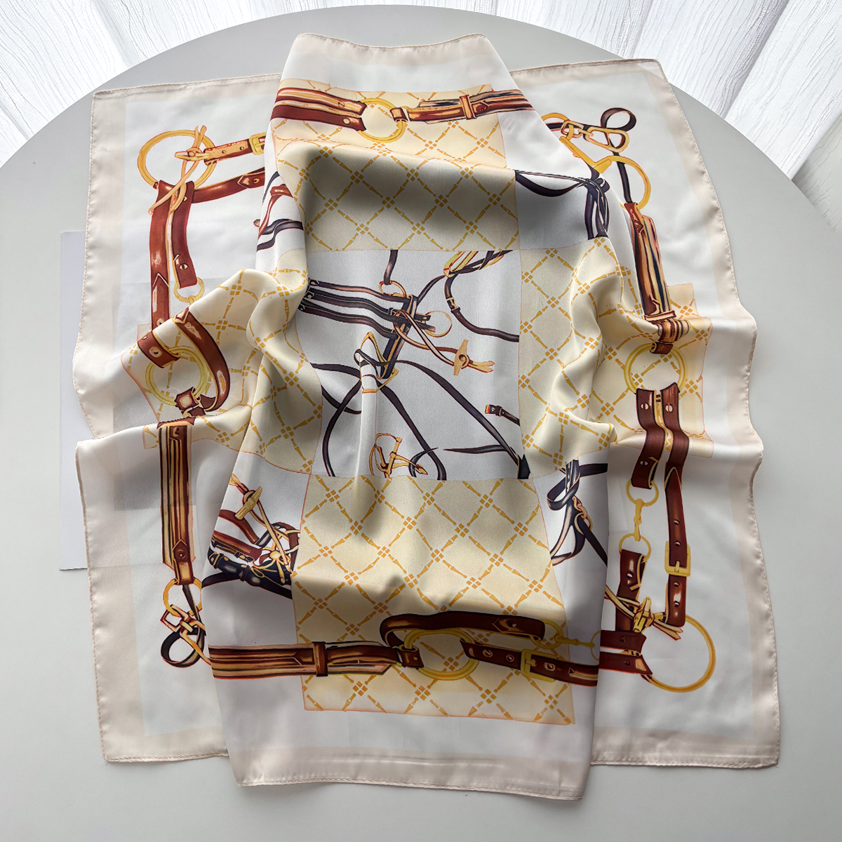Foulard carré d'été pour femme en soie imitation satin, imprimé de luxe, bandeau, bandana, décoration, foulard de cou, bandeau pour la tête