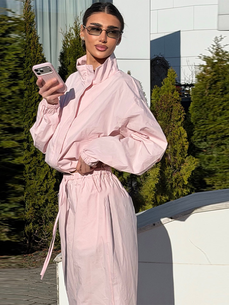 Ensemble décontracté deux pièces pour femme : veste coupe-vent ample et pantalon large à taille élastique – Survêtement, tenue de détente, streetwear