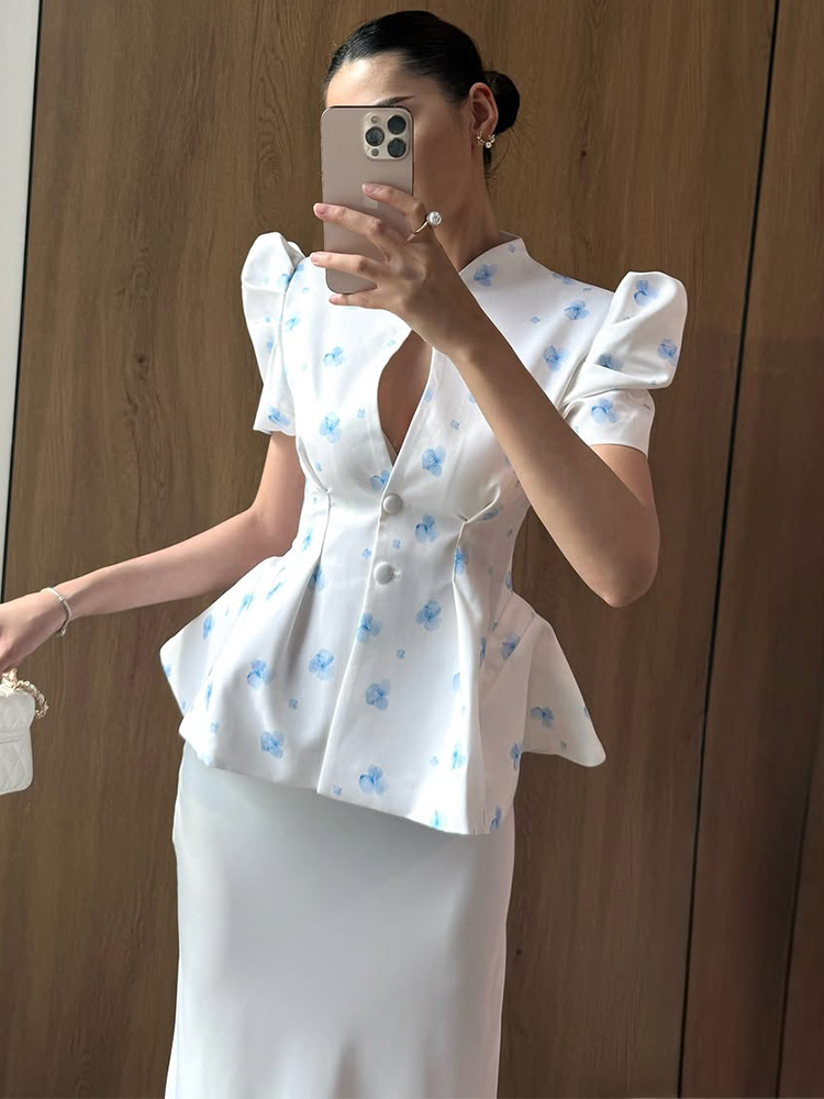 Chemisier ajusté imprimé décontracté pour femme, col montant, manches courtes bouffantes, simple boutonnage, nouvelle collection été 2026, hauts chics et tendance