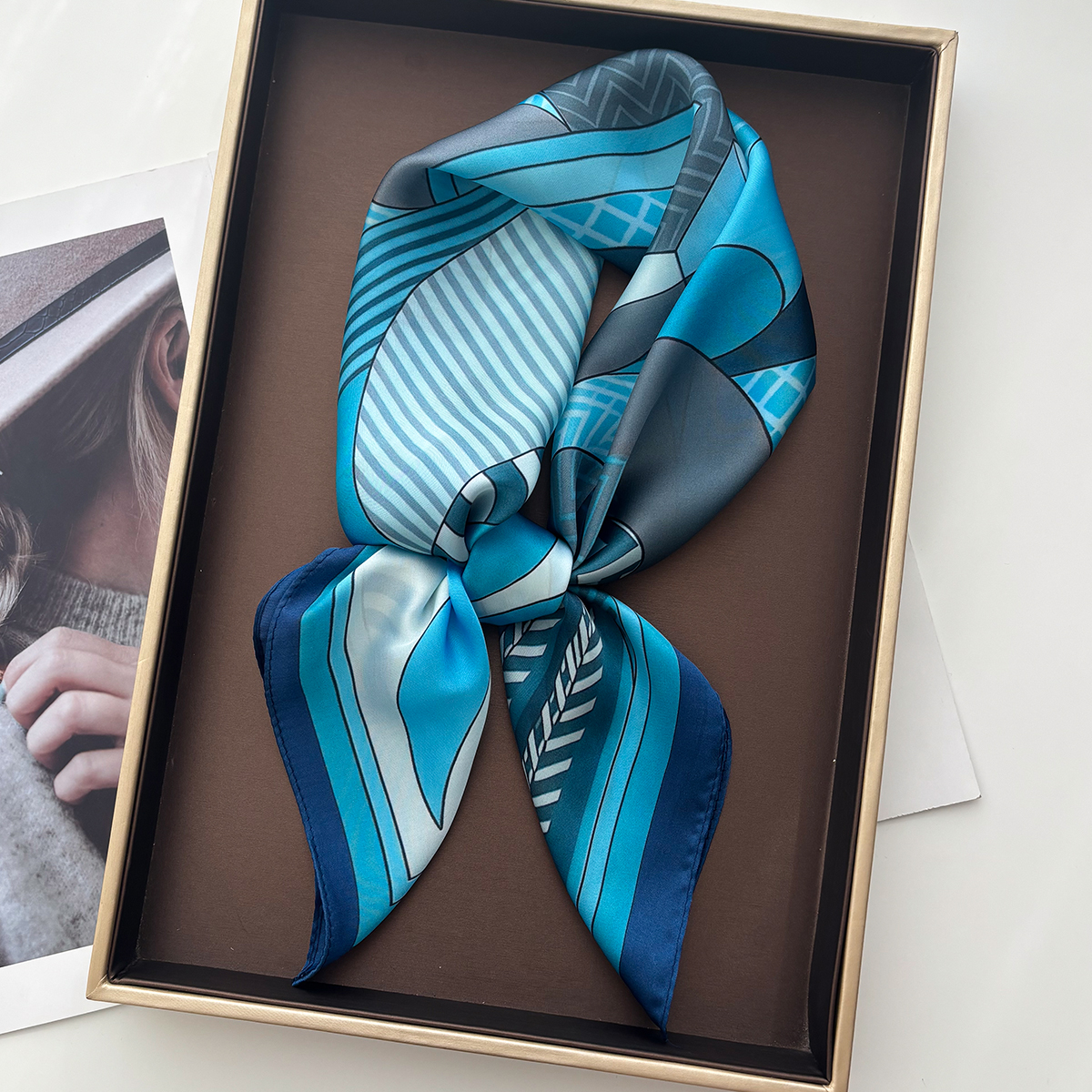 Foulard carré en soie imprimé Imitation pour femmes, Bandana, châle pour dames, bandeau pour cheveux, cravates, 2026