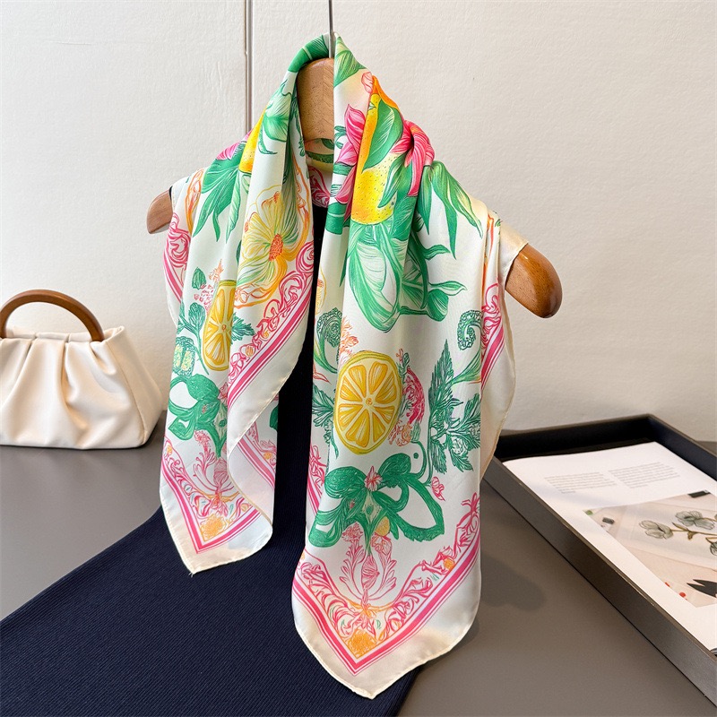 Foulard carré de luxe en soie pour femmes, style bohème, arbre à citron, imprimé Floral, châle, accessoire de mode, cravate pour cheveux, Bandana Hijab, 70x70cm