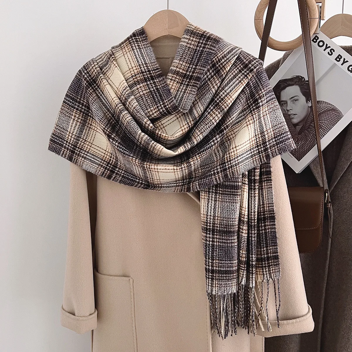 Marque de luxe Plaid cachemire écharpe femmes hiver chaud Pashmina britannique classique treillis gland Echarpe silencieux dame châles