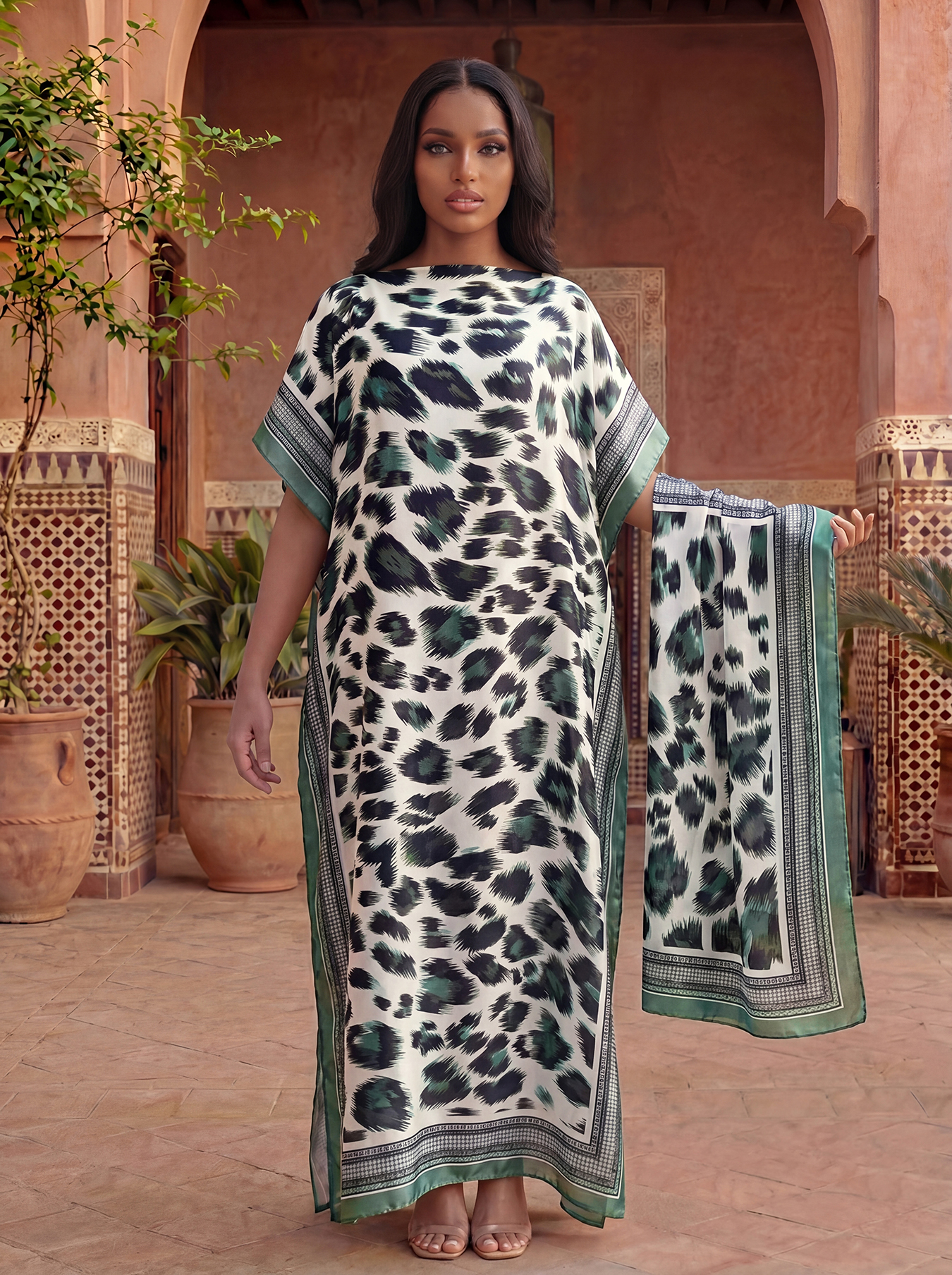 Ensemble Abaya et Foulard en Satin Imprimé Léopard Bohème, Kaftan Maxi Ample à Manches Chauve-Souris pour Femmes Musulmanes Africaines, Idéal pour les Vacances, la Plage et le Quotidien