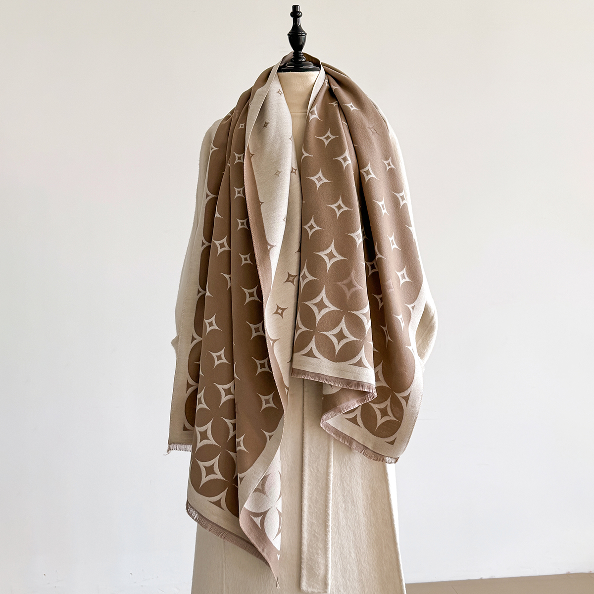 Écharpe d'hiver de luxe femmes cachemire chaud Pashmina marque Foulard femme châles enveloppes épais doux Bufanda Poncho foulards étole