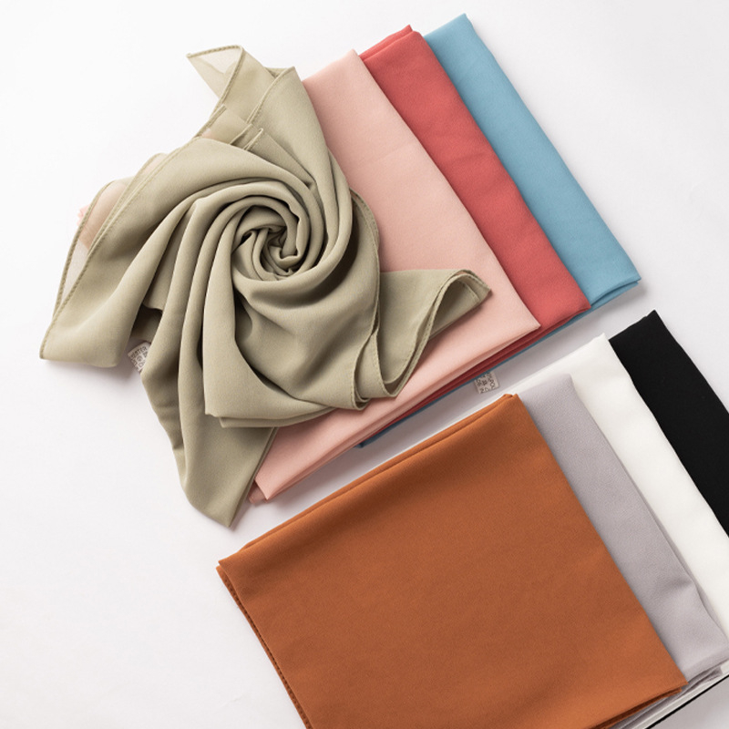 90*90 cm carré couleur unie femmes en mousseline de soie Hijab musulman écharpe doux Ramadan foulards châle silencieux foulard extérieur Bandanna