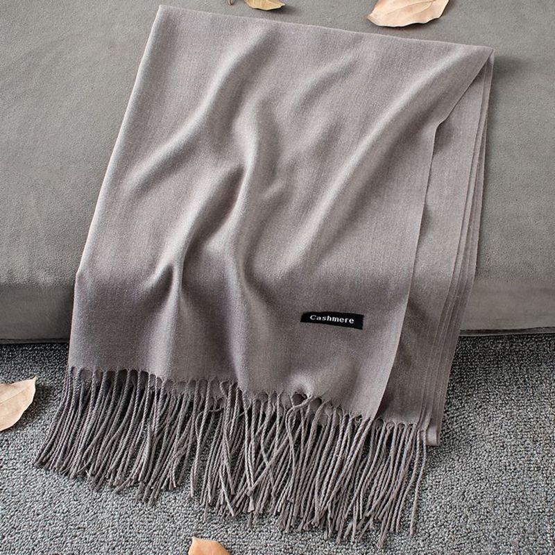 Foulards en cachemire doux pour femmes, nouvelle couleur unie, écharpe fine et longue avec pompon, châle chaud décontracté pour dames, nouvelle collection automne hiver