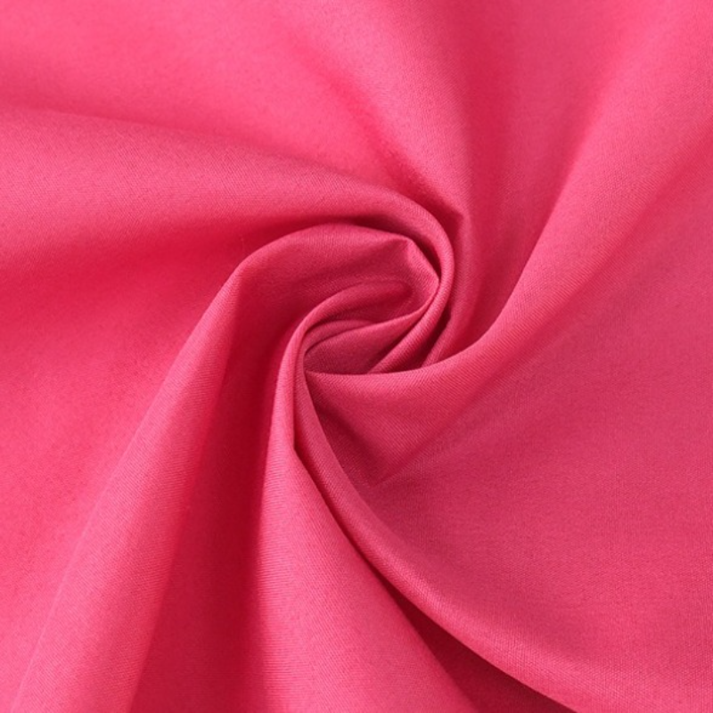Foulard triangulaire personnalisé en coton 100% pour hommes et femmes, idéal pour mariages et fêtes, avec logo imprimé sur mesure, couleur unie, vente en gros
