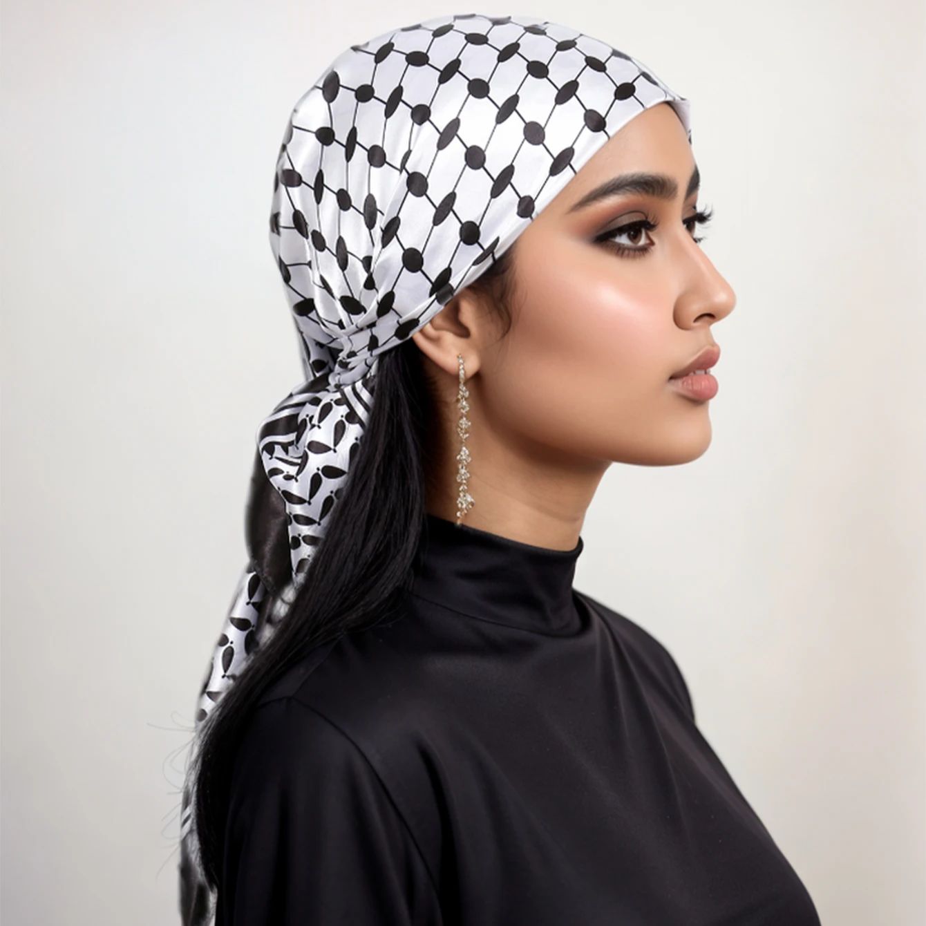 Nouveau foulard Palestine Keffiyeh femmes imprimé carré écharpe musulman Hijab Satin soie mouchoir Bandanna silencieux foulard enveloppes