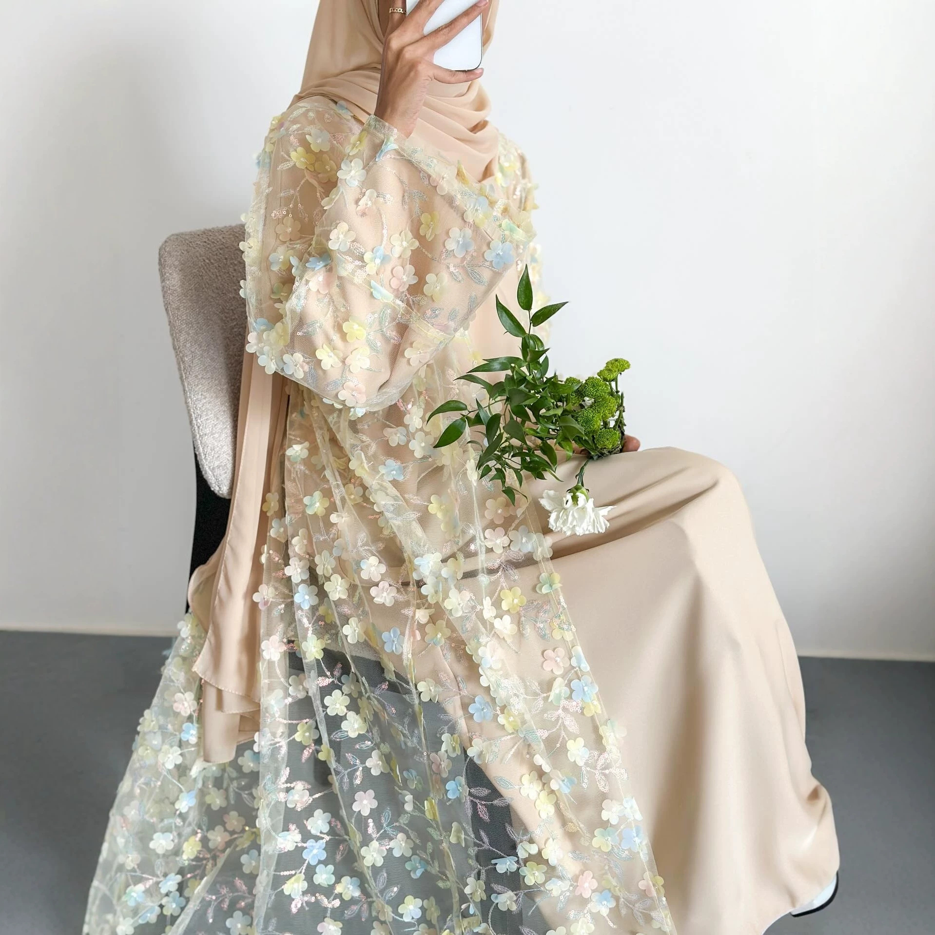 Ensemble Abaya de Luxe Brodé 3 Pièces pour Femmes Musulmanes, Style Dubaï, Cardigan Ouvert Modeste pour l'Aïd, Jalabiya Islamique pour les Fêtes 2026