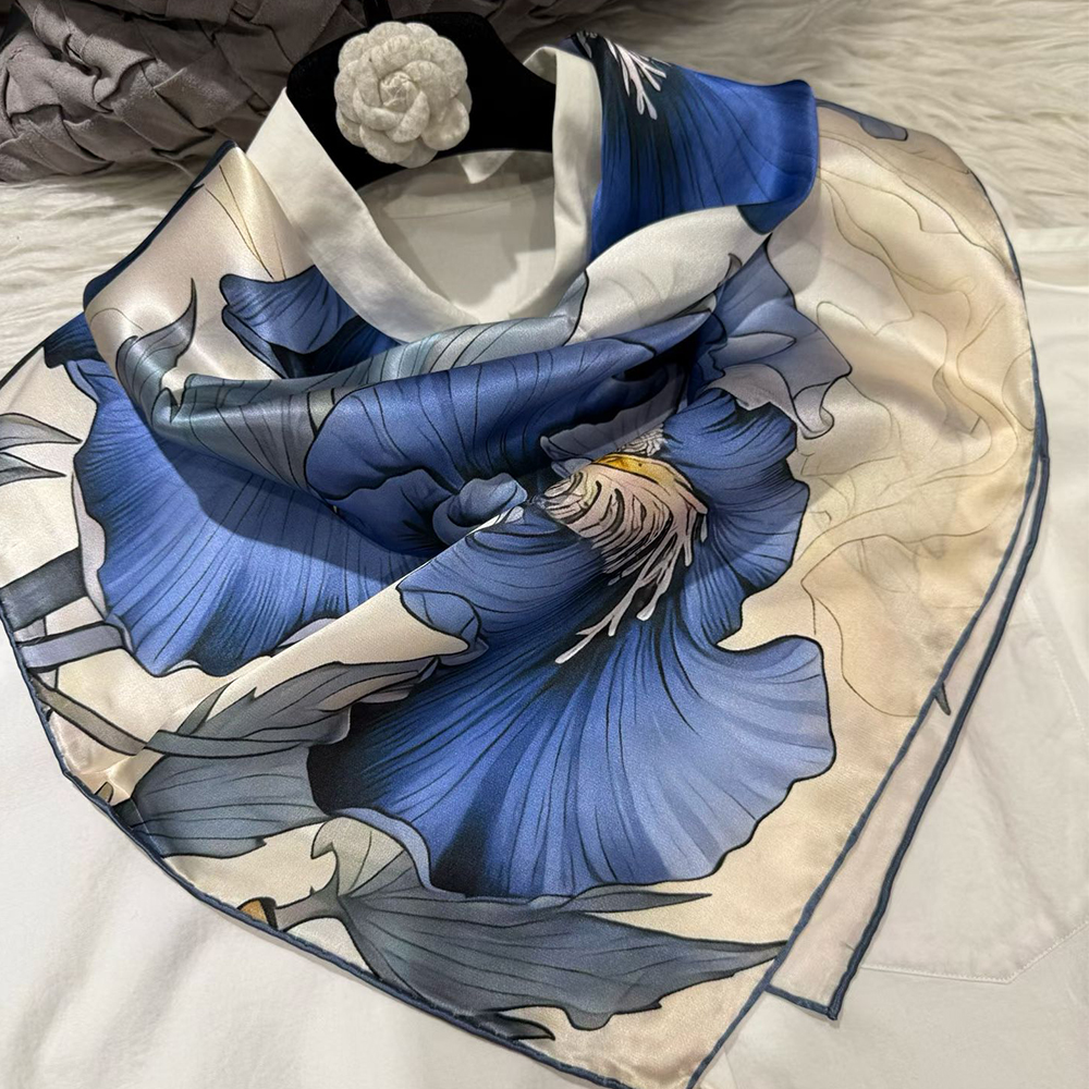 [BYSIFA] Foulard carré en soie 100% pour femme, bleu et blanc, pour le printemps, l'automne et l'hiver, châle, foulard de tête, hijab, accessoires de mode
