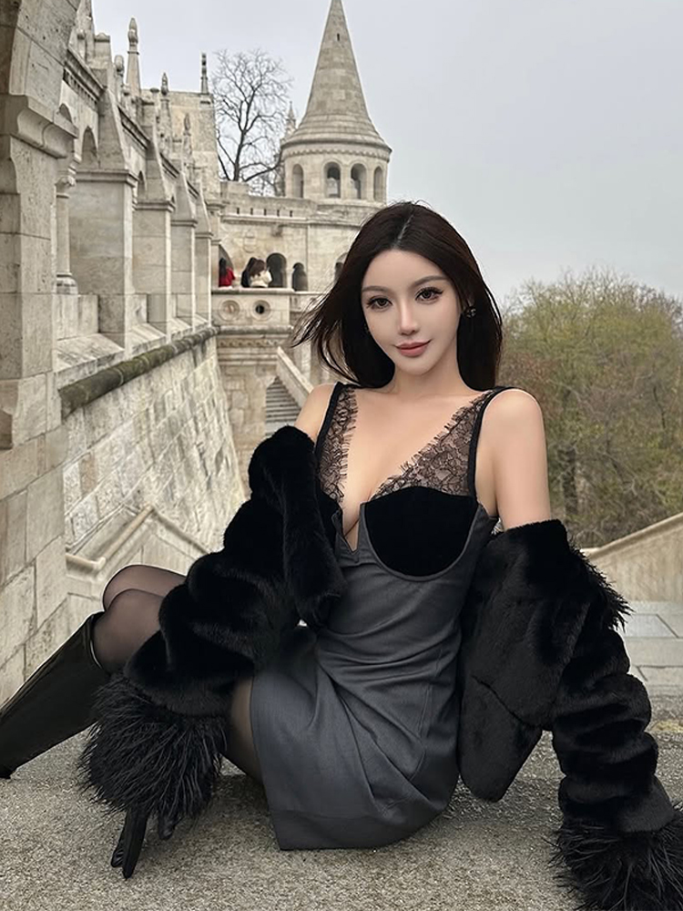 Robe plissée sans manches style bohème sexy avec perles pour femme, haut dos nu, robes de plage pour femme, collection Printemps-Été 2026, robe de vacances féminine