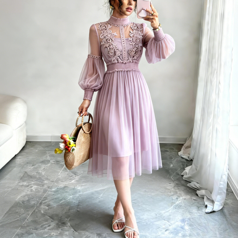Robe midi en tulle rose poudré pour femme, col montant, broderie florale 3D, manches bouffantes, taille smockée, élégante pour soirée ou invitée de mariage