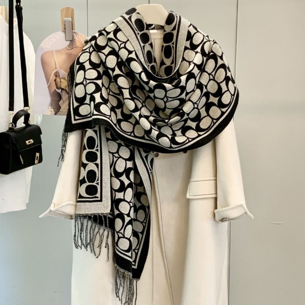 Écharpe populaire en imitation cachemire pour l'automne et l'hiver, châle épais à franges double face pour femmes, écharpe chaude et polyvalente à double usage.