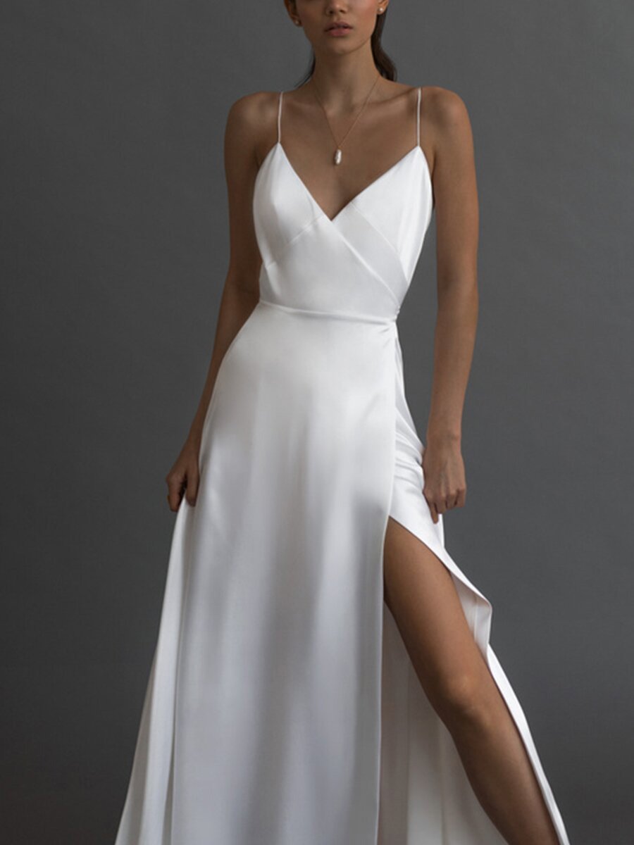Robe de mariée élégante en satin coupe A, col en V, bretelles spaghetti, sexy, dos nu, fente haute, sur mesure