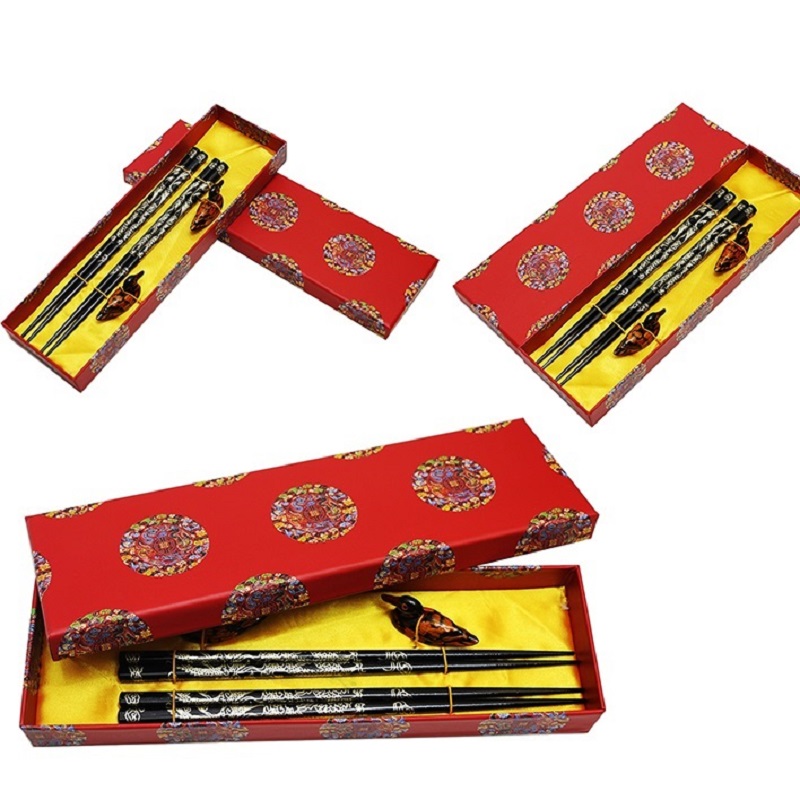 Baguettes en bois à grain de dragon chinois, cadeau d'affaires, cadeau de mariage, ensemble de baguettes, porte-baguettes, assistance