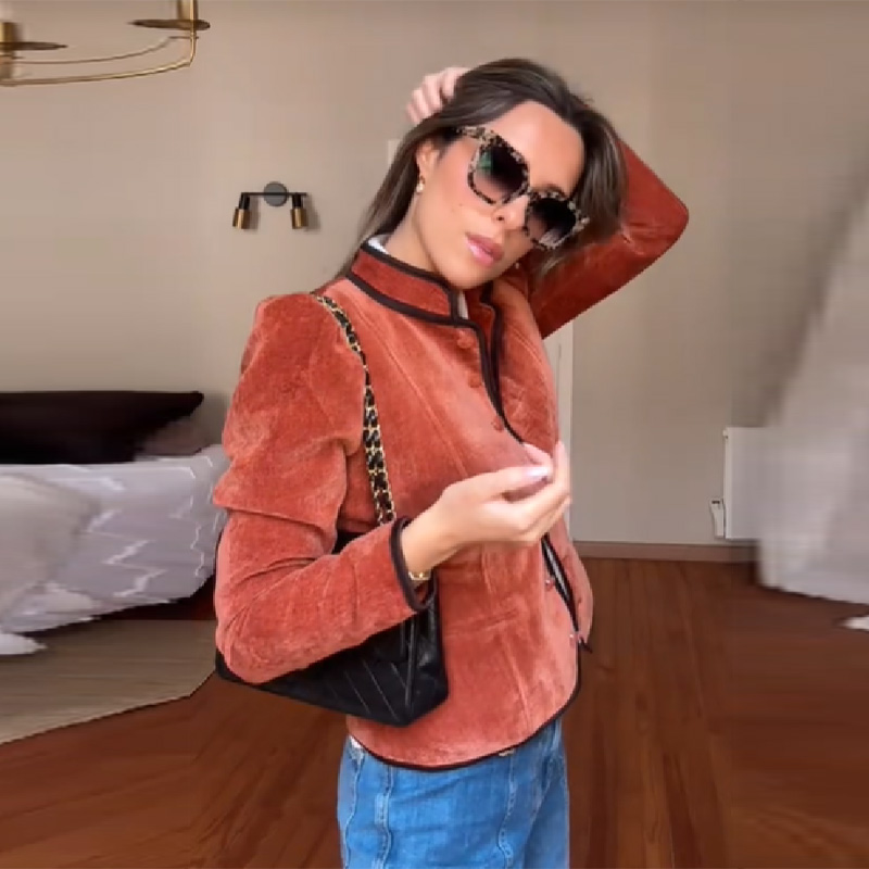 Veste Courte Décontractée Chic à Col Montant pour Femme, en Velours avec Manches Bouffantes et Bordures Contrastantes, Collection Printemps 2026, Style Urbain Élégant