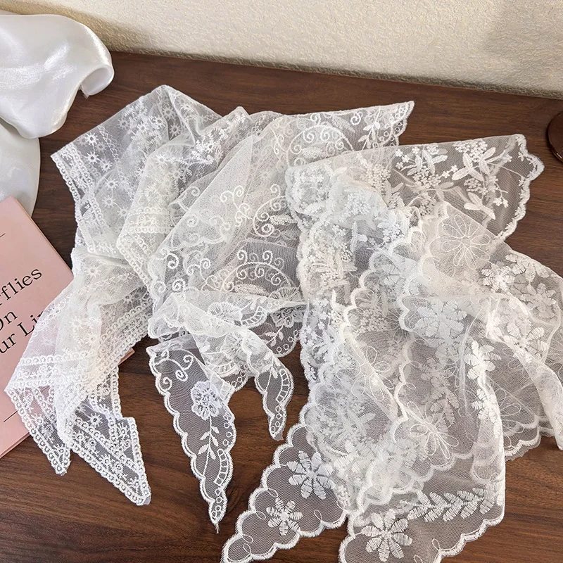 Été blanc tissé dentelle florale cheveux écharpe enveloppes femmes rétro Triangle foulard chapeau voyage Photo bandeau cheveux accessoires