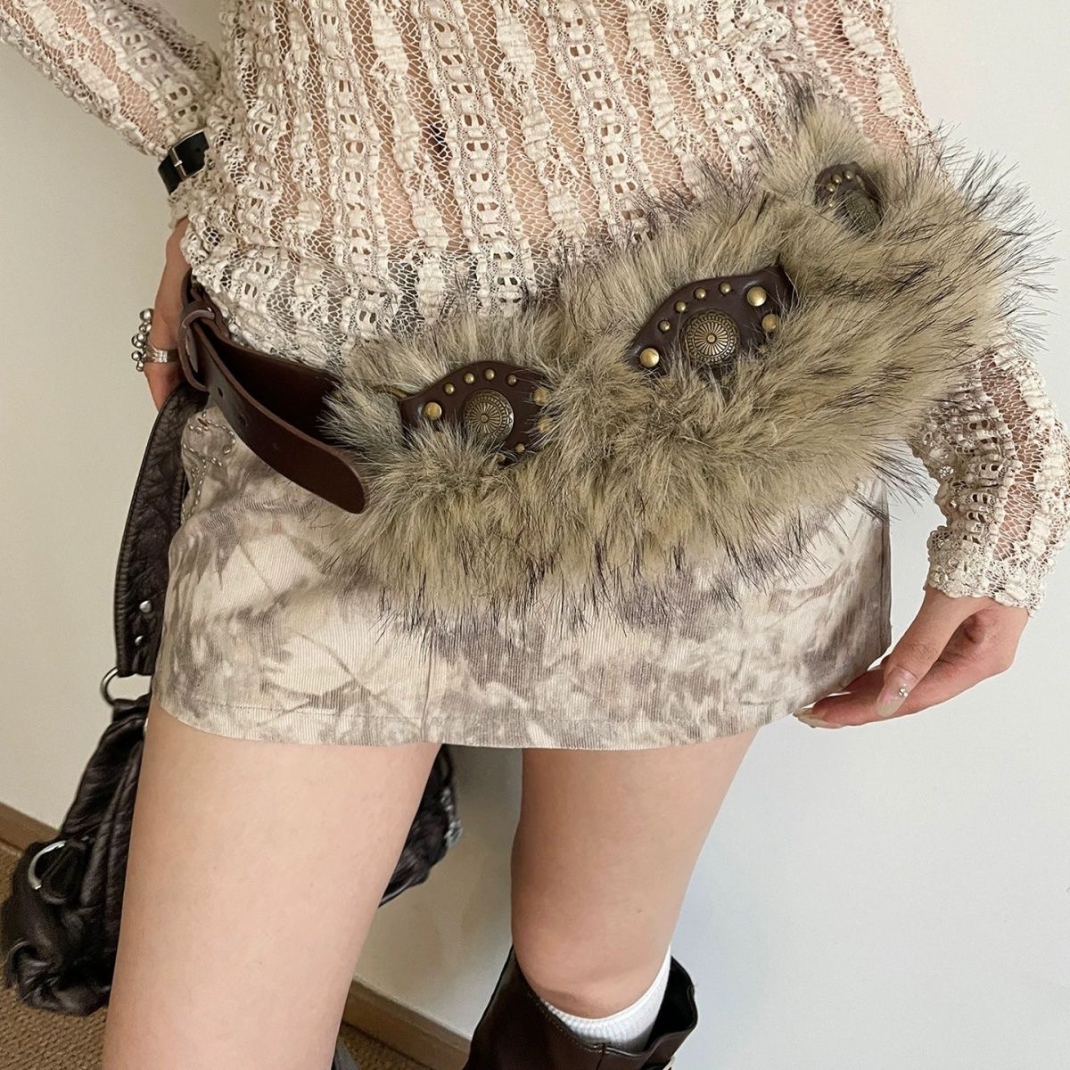 Ceinture Bohème pour Femme en Fausse Fourrure, Accessoire pour Short en Jean, Robe, Soirée, Danse, Style Ethnique, Ceintures de Niche