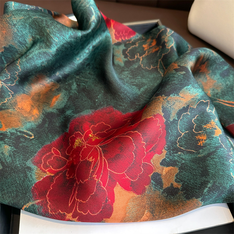 Foulard carré en Satin imprimé Floral Vintage pour femmes, Bandana léger en Satin doux, accessoire de cou polyvalent, foulard pour cheveux