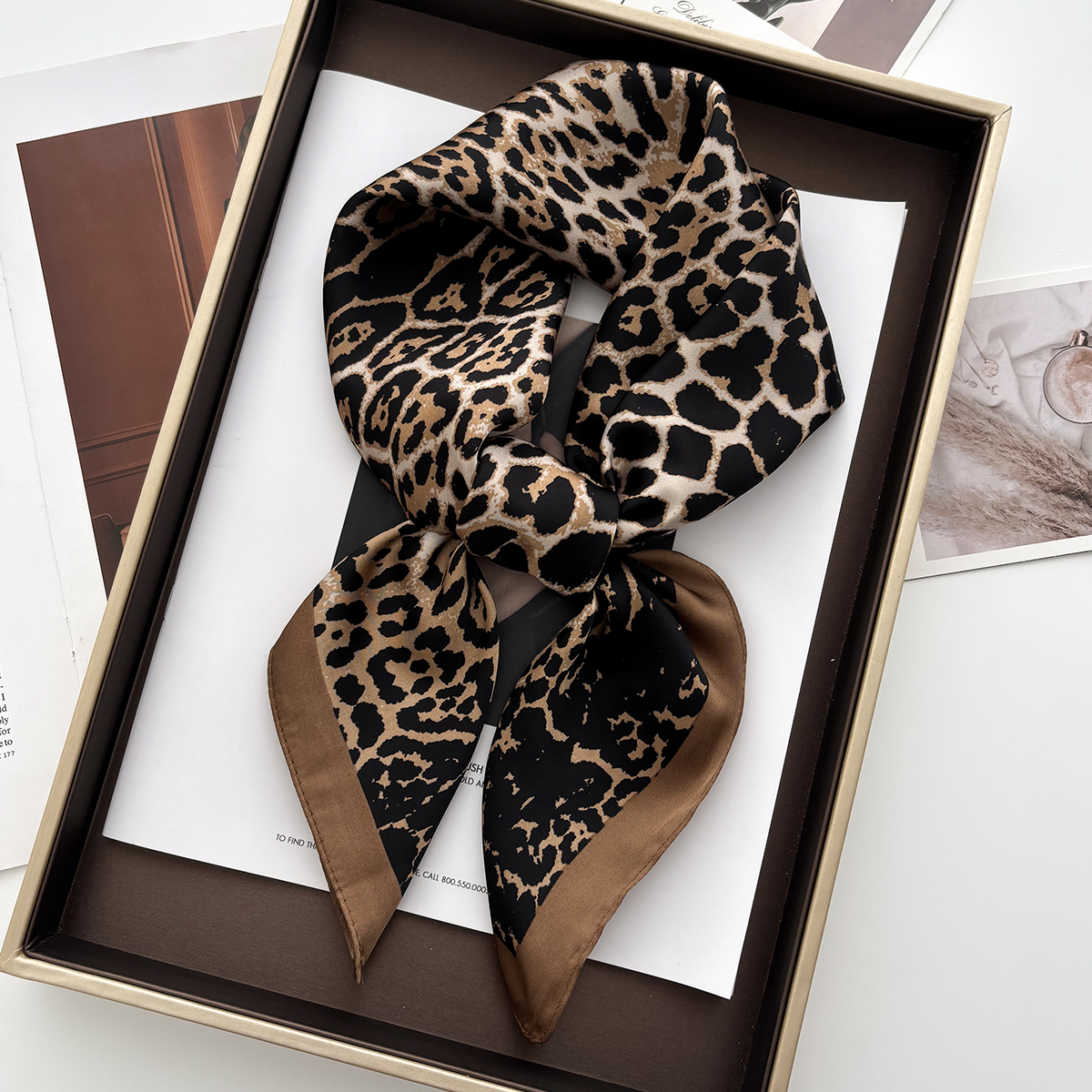 Foulard carré en satin à imprimé floral de luxe pour femme, écharpe de cou, bandeau, châle, écharpe, bandana