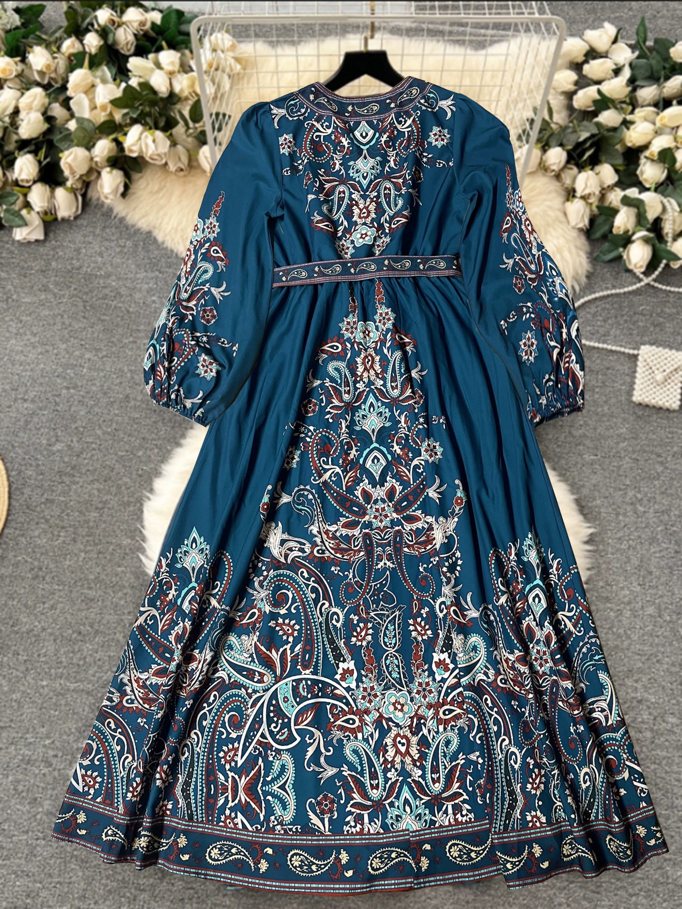 Robe longue ethnique style vintage imprimé, élégante, grande taille, pour le printemps et l'automne, col en V, manches longues, ceinturée, pour les vacances et le quotidien, style Moyen-Orient