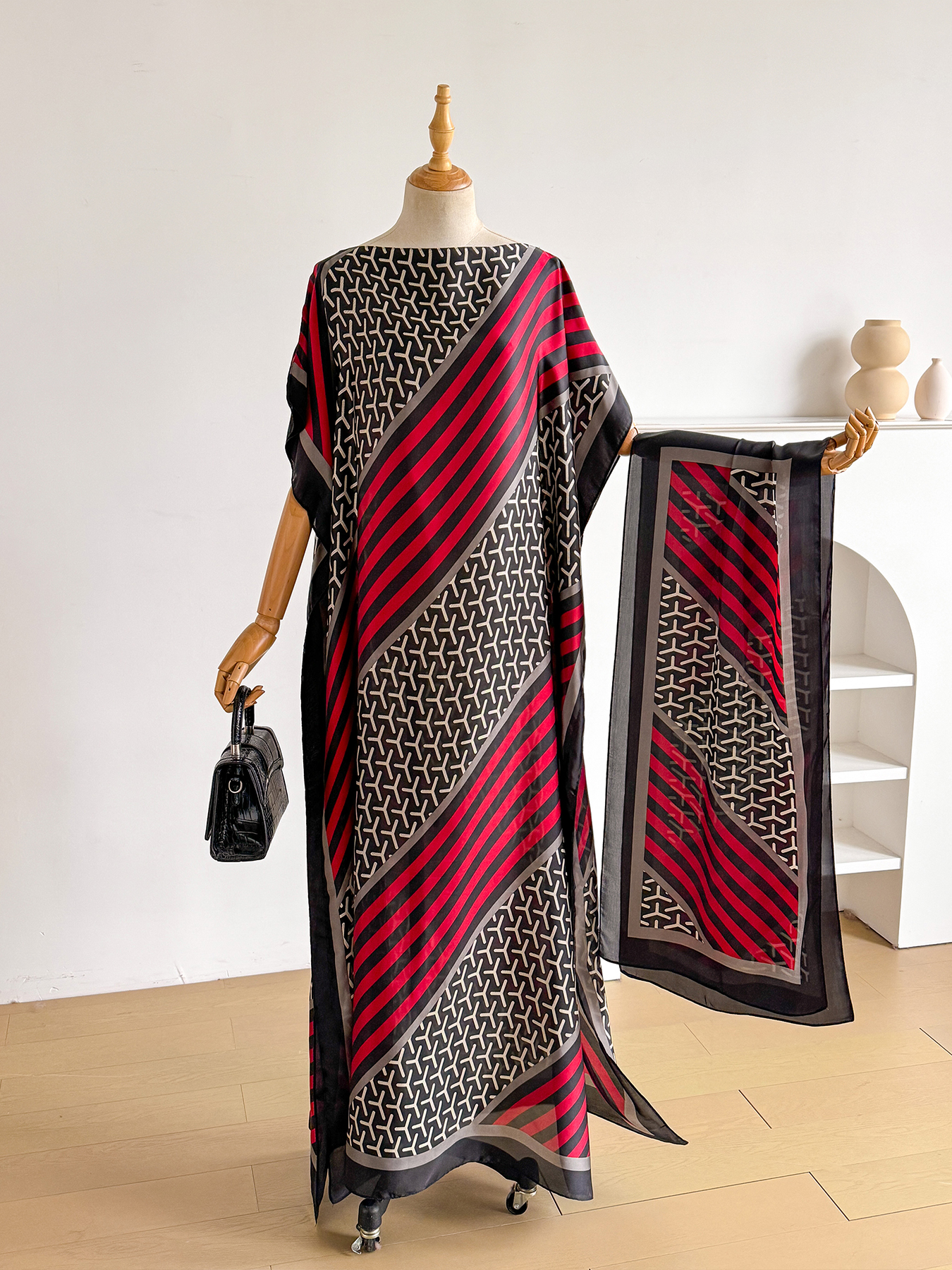 Abaya en satin à rayures géométriques avec hijab, robe kaftan maxi ample pour femmes musulmanes africaines, tenue de plage estivale