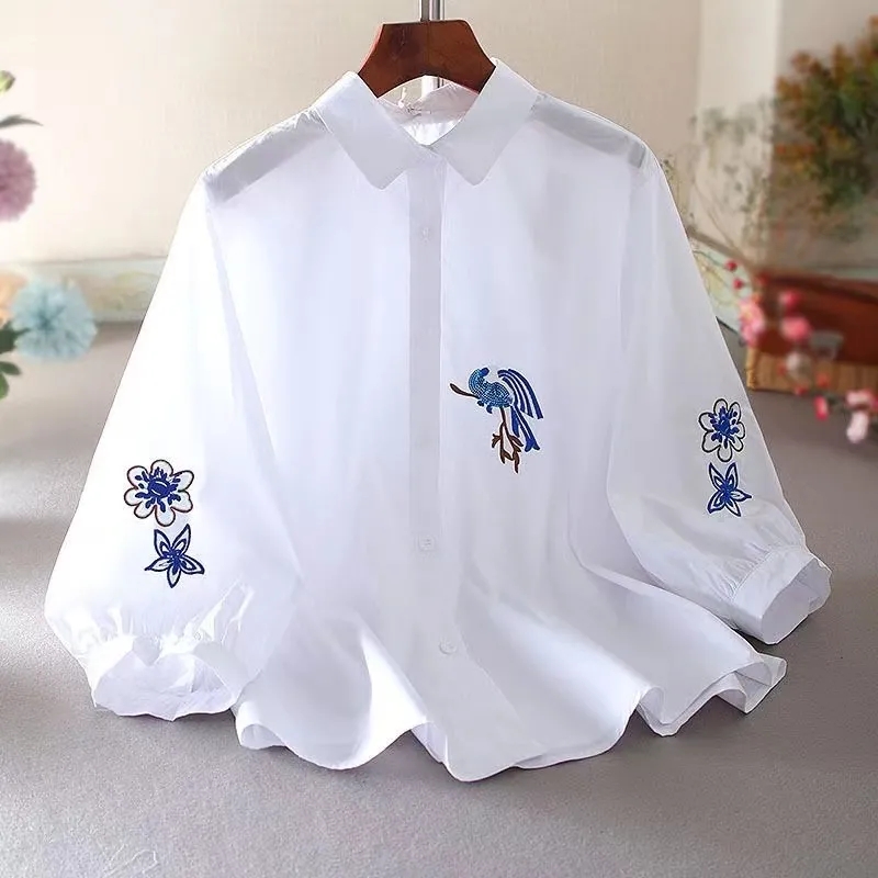 Chemise brodée à manches lanterne pour femmes, chemisier rétro, conception de style occidental, fouet, mode d'été, nouveau, 2024