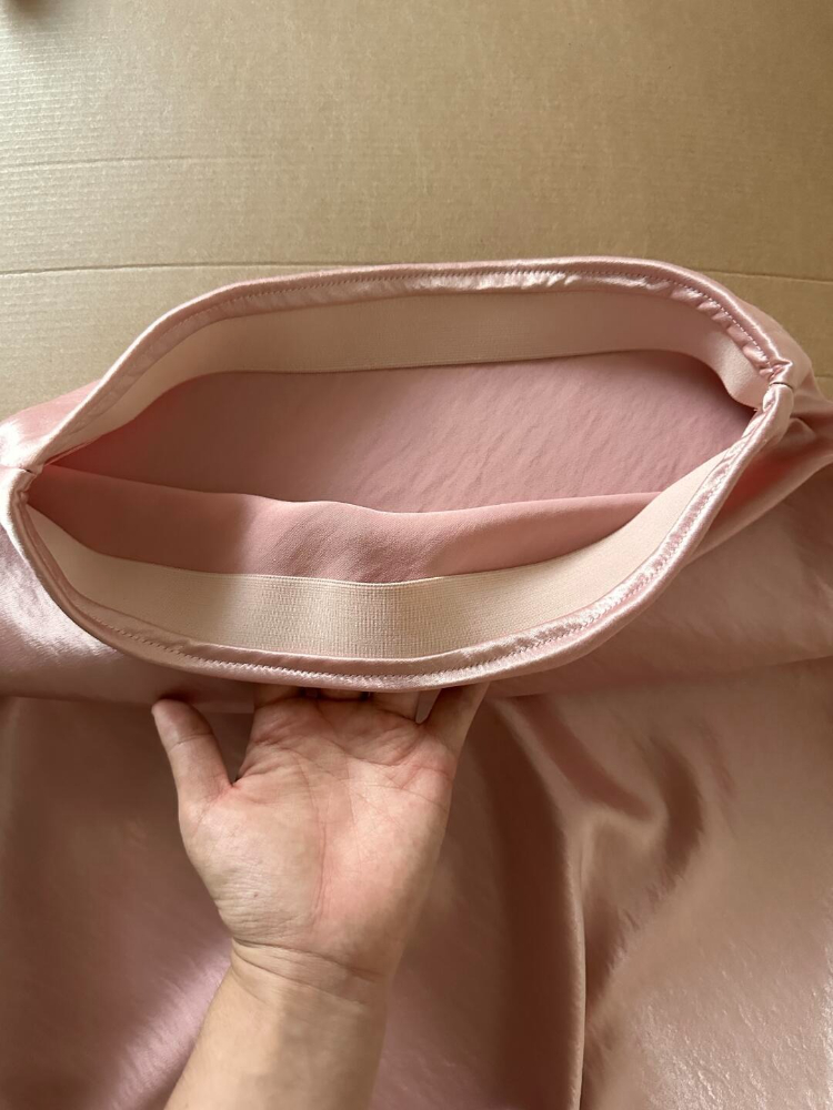 Jupe mi-longue en satin épais et brillant, élégante, silencieuse, de luxe, basique, taille haute, toutes saisons