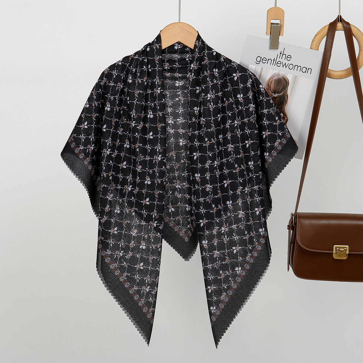 Foulard carré en viscose imprimé floral pour femme, hijab musulman, châle, foulard de mode malaisien, mouchoir, écharpe 110*110cm