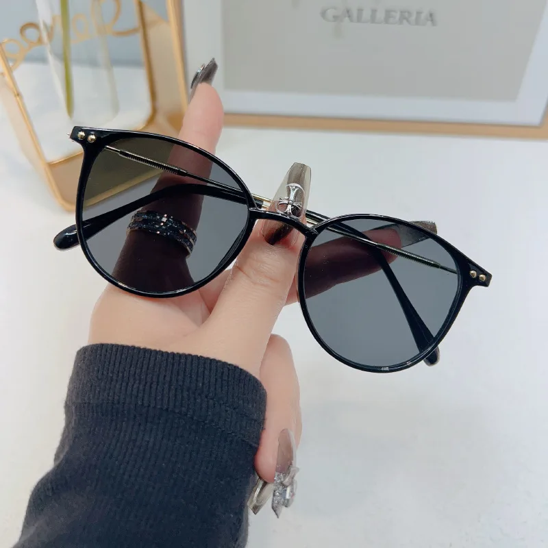 Lunettes de soleil rondes vintage pour hommes et femmes, de marque, rétro, UV400, 1 pièce