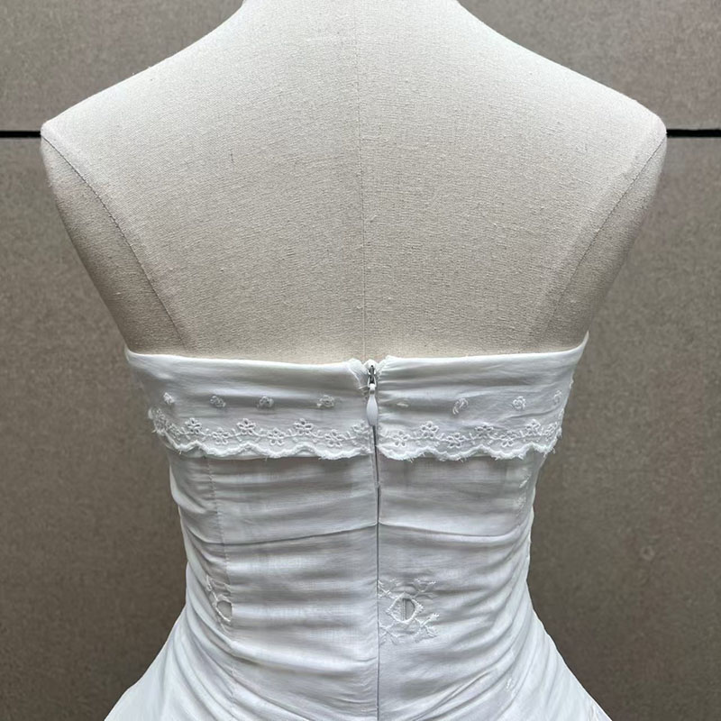 Débardeur femme Nouveau haut sans manches brodé de fleurs pour l'été 2026 Corset sexy dos nu pour femme Débardeur en mélange coton-lin style Y2K