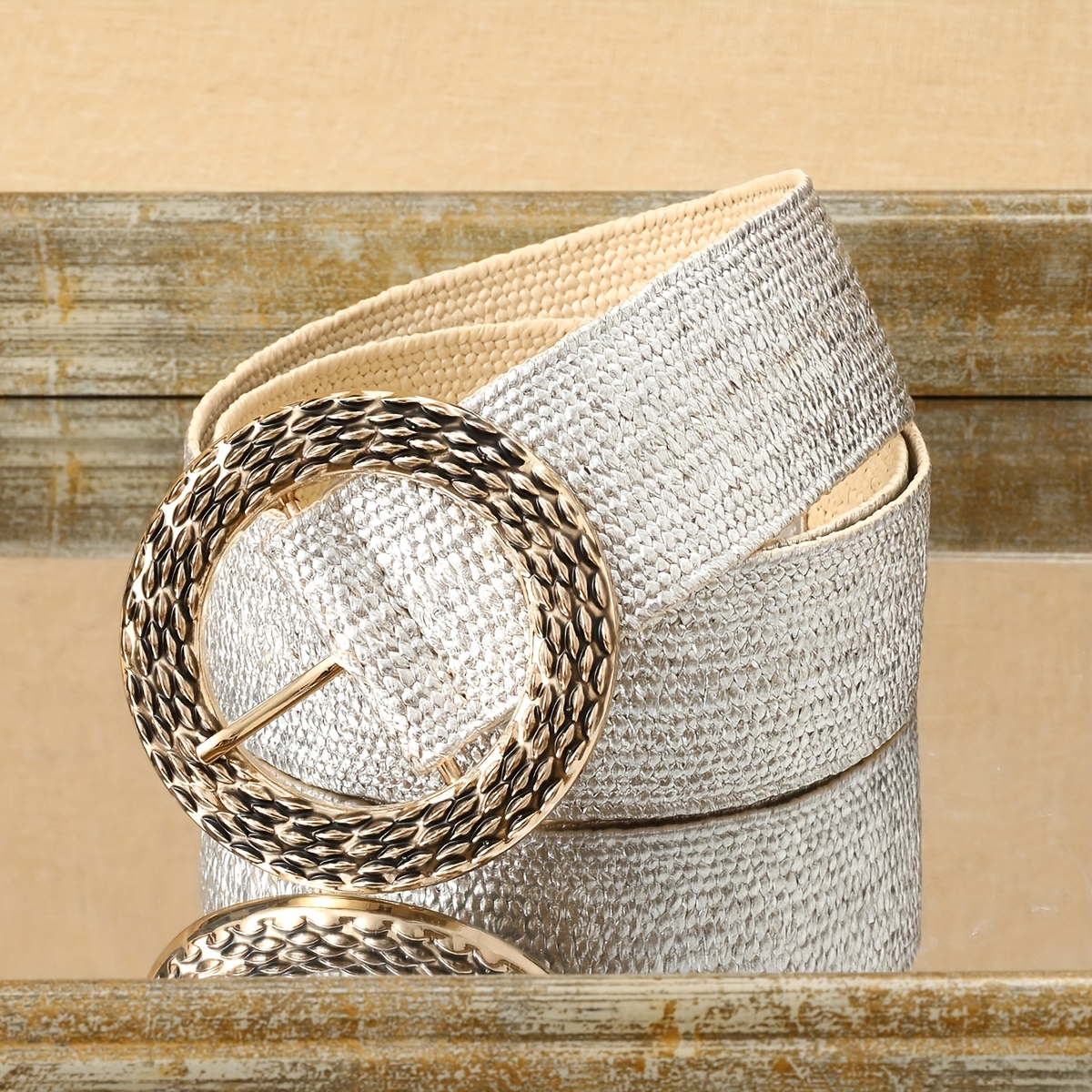 Ceinture dorée pour femme, style bohème, accessoire de mode tendance, boucle en métal, indispensable pour les tenues de shopping et le quotidien