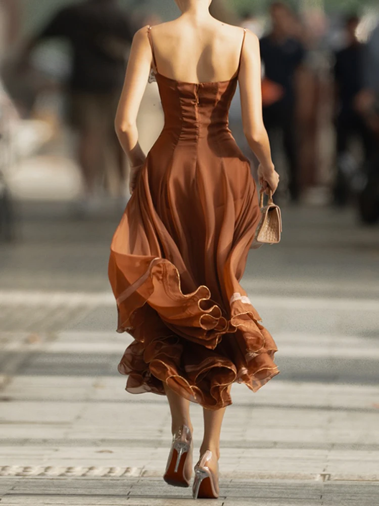 Robe de bal chic en mousseline pour femme, élégante, à fines bretelles, ourlet à volants, coupe trapèze, pour l'été 2026, idéale pour mariage et soirée