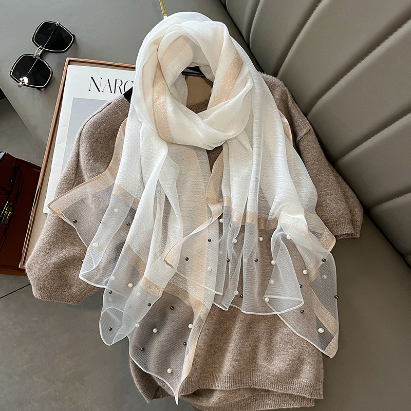 Marque de luxe femmes écharpe mince été dame plage châle foulards avec perle mode musulmane Foulard femme Hijab Foulard