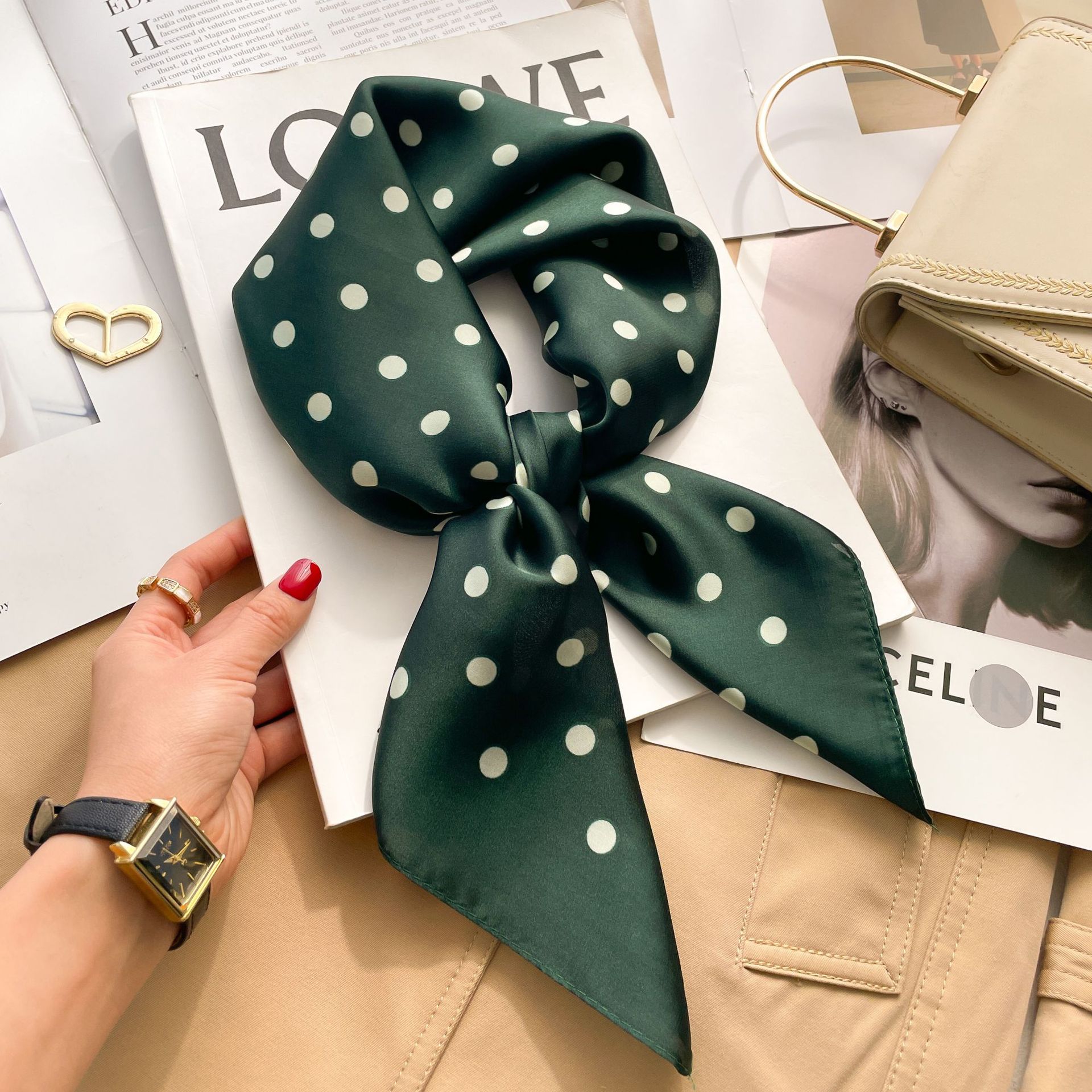 Foulard carré de luxe en soie pour femmes, Foulard en Satin imprimé, bandeau pour cheveux de printemps, Bandana, cravate, châle, 2024