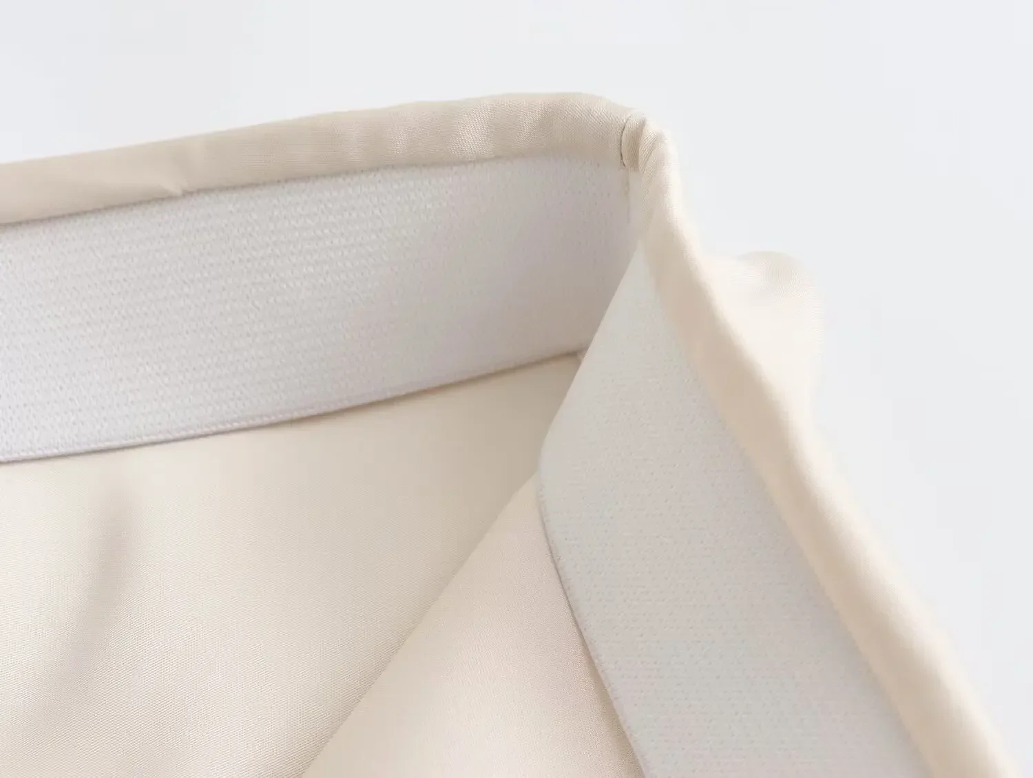 Jupes mi-longues en Satin fluide pour femmes, taille haute élastique, soyeuses, longues, couleur unie, jupes droites de base pour femmes, mode Chic
