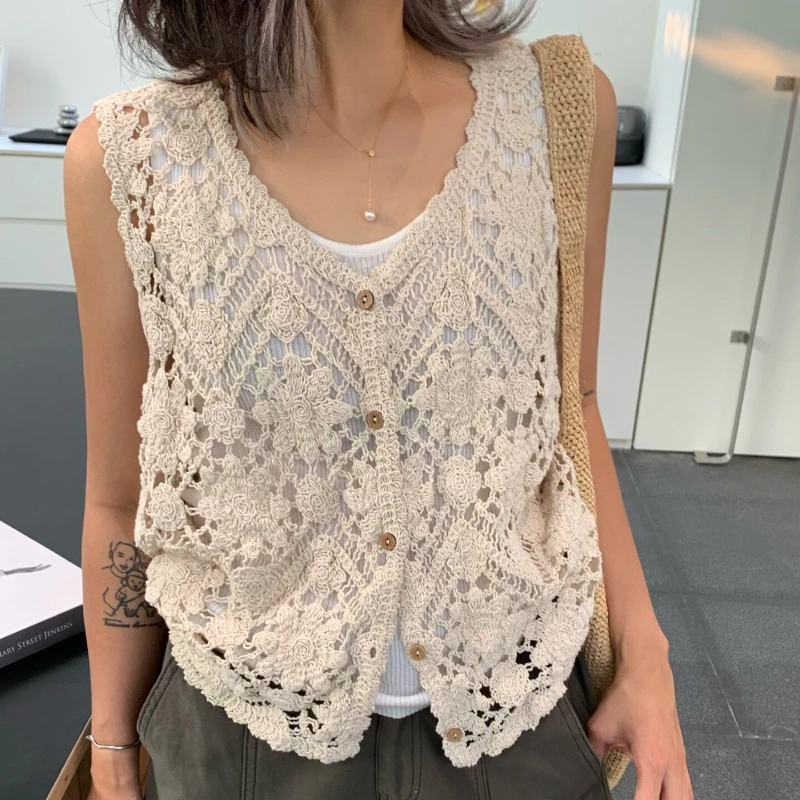 Gilet en crochet floral brodé pour femme, cardigan sans manches ajouré en maille ouverte, tenue bohème pour festival d'été