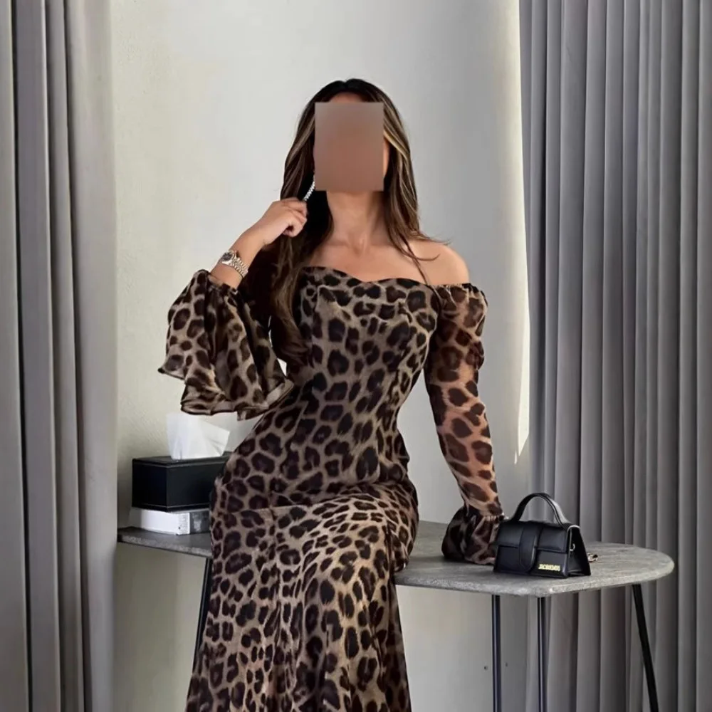 Robe longue à imprimé léopard pour femmes, épaules dénudées, une ligne, présidence, manches longues, sexy, éducative, nouvelle mode, automne et hiver