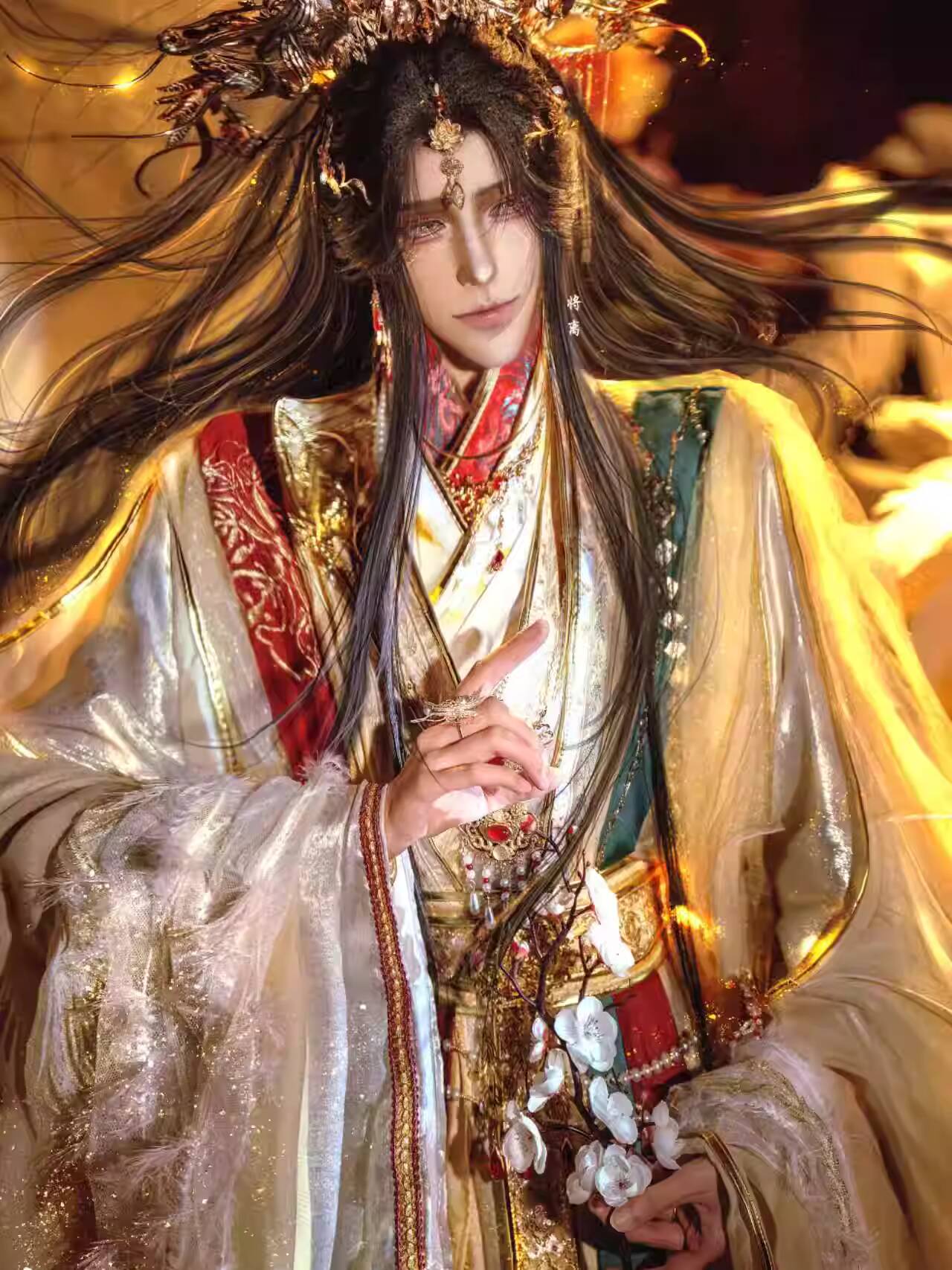 Costume de cosplay Tian Guan Ci Fu Xie Lian Tai Zi Yue Shen Platinum Peacock Hua Cheng pour Xie Lian Yue Shen, idéal pour les fêtes d'Halloween